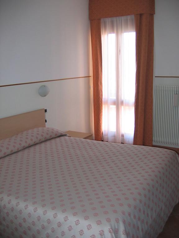 Hotel Da Si-Si Gemona del Friuli Oda fotoğraf